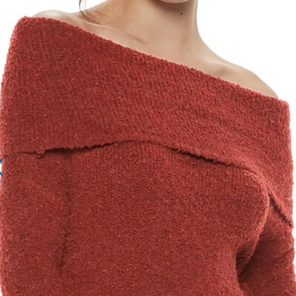 Off the shoulder sweater - Picture 2 of 3